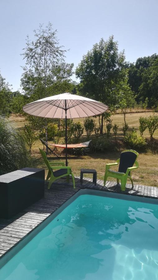 Le Mas De Carrie Bed & Breakfast Parisot  Dış mekan fotoğraf