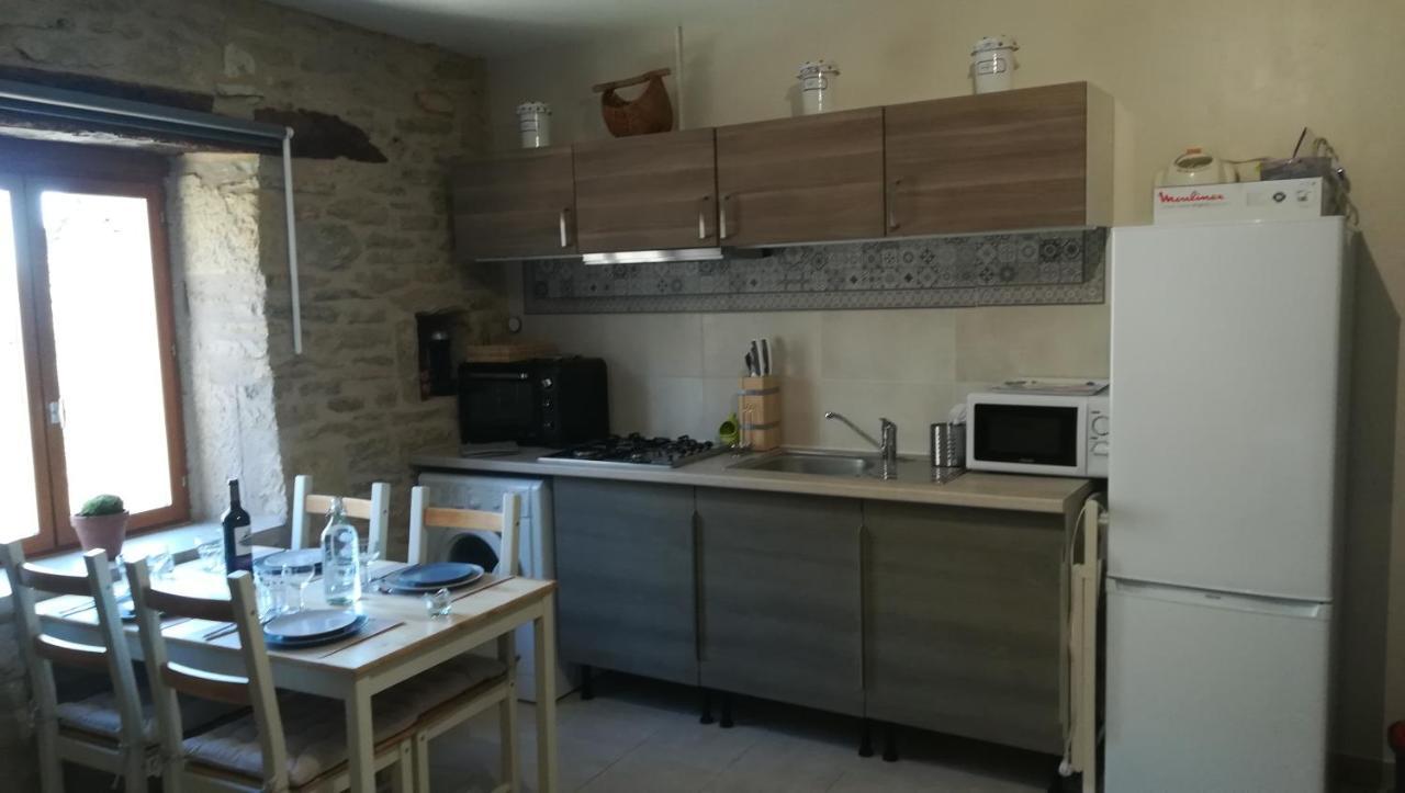 Le Mas De Carrie Bed & Breakfast Parisot  Dış mekan fotoğraf