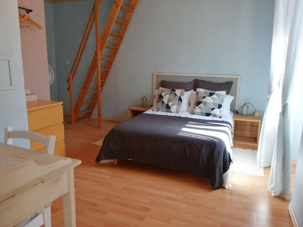 Le Mas De Carrie Bed & Breakfast Parisot  Dış mekan fotoğraf