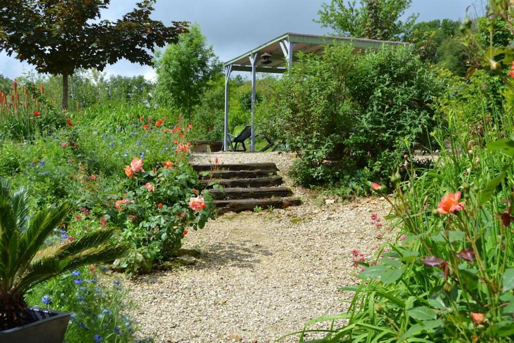 Le Mas De Carrie Bed & Breakfast Parisot  Dış mekan fotoğraf